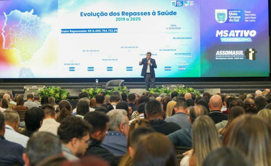 Imagem Palestra-Governador-Assomasul-Foto-Saul-Schramm-14-768x472